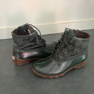SPERRY Women's Green Quilted Duck Boots Shoes Size 6M